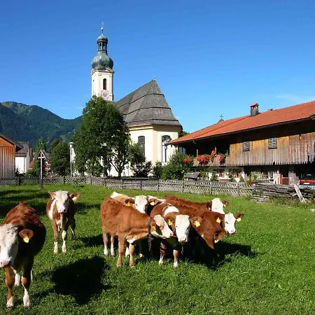 Gaestehaus Weissenbauer Lenggries Exterior photo